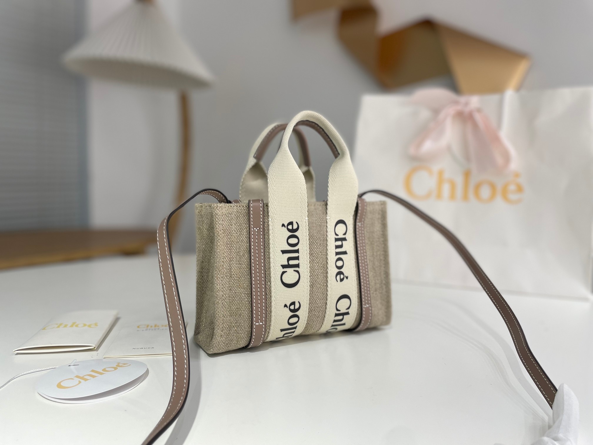 Chloe Mini Woody Tote Bag In Linen